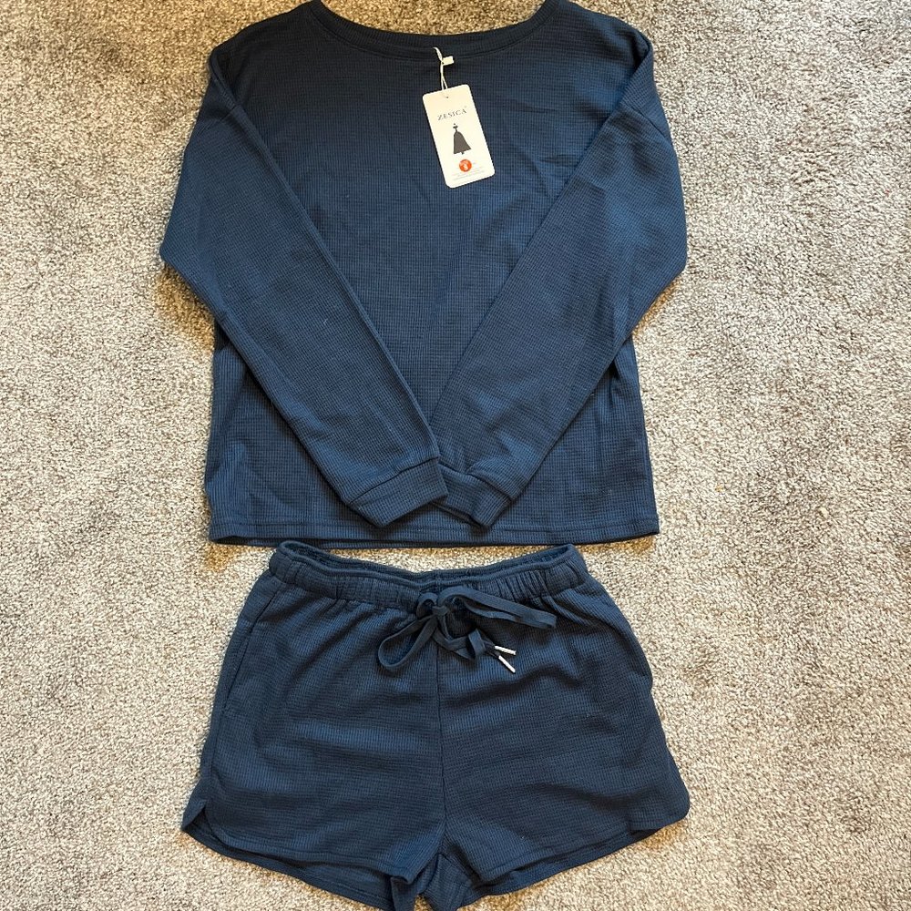 Zesica Navy Waffle Knit Lounge Set